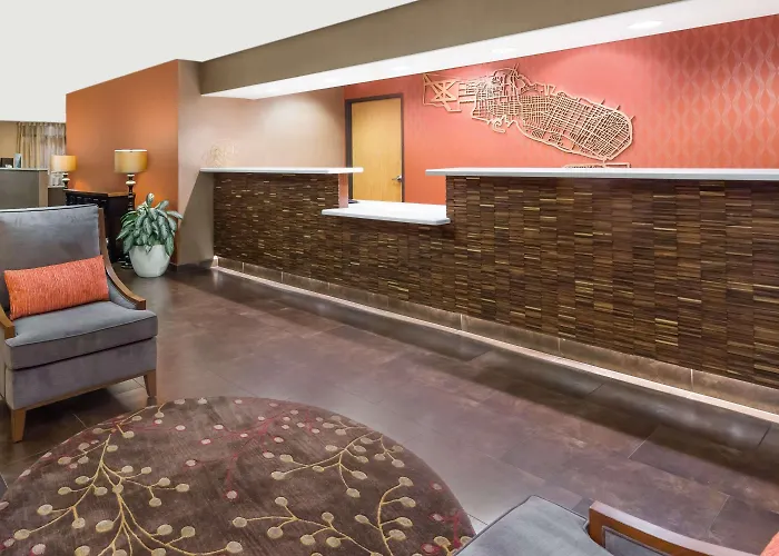 Hawthorn Suites By Wyndham-Oakland/Alameda